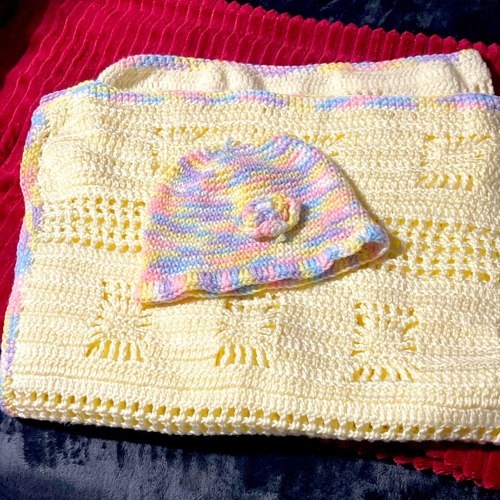 Crocheted Baby Blanket With Matching Hat/ Brand New, Never Been Used